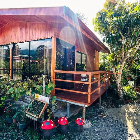 Cozy Woodcabin Santa Maria Exterior photo
